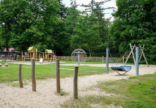 Grote speeltuin overview